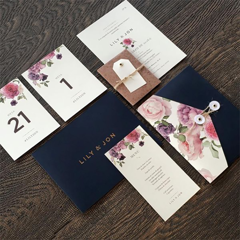 La invitación es la carta de presentación de todo evento personal o corporativo. En Karany Creaciones te diseñamos invitaciones que reflejen tu estilo y sello personal.


Ya sea para una boda, un bautizo, una primera comunión, o un aniversario, la invitación es el preámbulo de tu evento, así que piensa en hacer una invitación formidable.  Tu celebración... ¡será única!